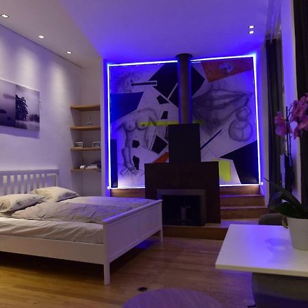 Brabo Suite 1 Антверпен Экстерьер фото